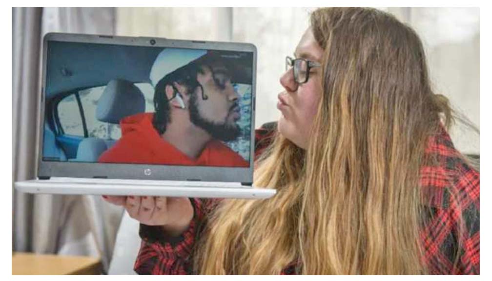 फेसबुकमा प्रेम, जूममा बिहे, भेट नहुँदै डिभोर्स !