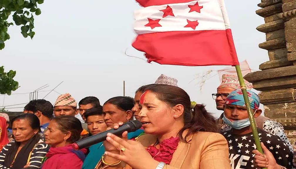 अछामले पायो पहिलो महिला नगरप्रमुख