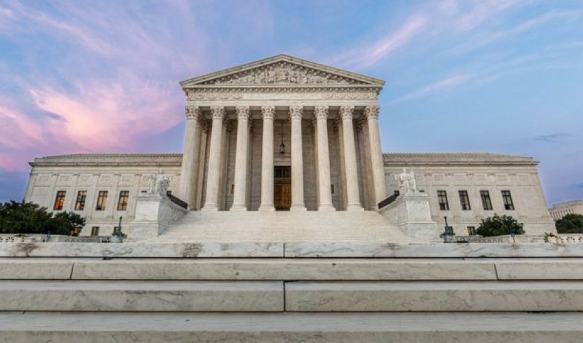 अमेरिकी सर्वोच्च अदालतद्वारा गर्भपतन अधिकार खारेज