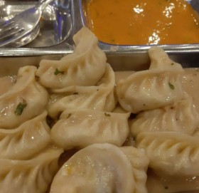 ममको डल्लो घाँटीमा अड्किएर एक जनाको मृत्यु