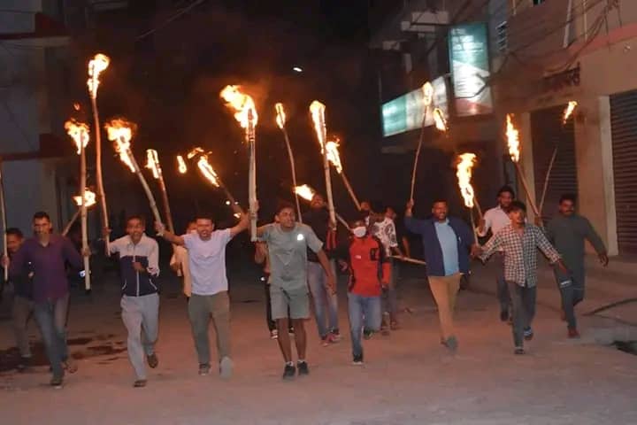 मूल्य वृद्धिको बिरोधमा अनेरास्ववियुको बझाङमा मसाल जुलुस