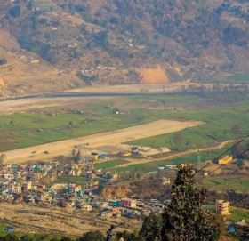 सडक डिभिजन अछामले दियाे पाँच निर्माण व्यवसायीलाई समयमा काम सम्पन्न गर्न निर्देशन