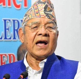 पार्टी घोषणाको सातौं दिनमै वामदेव गौतम निष्कासित !