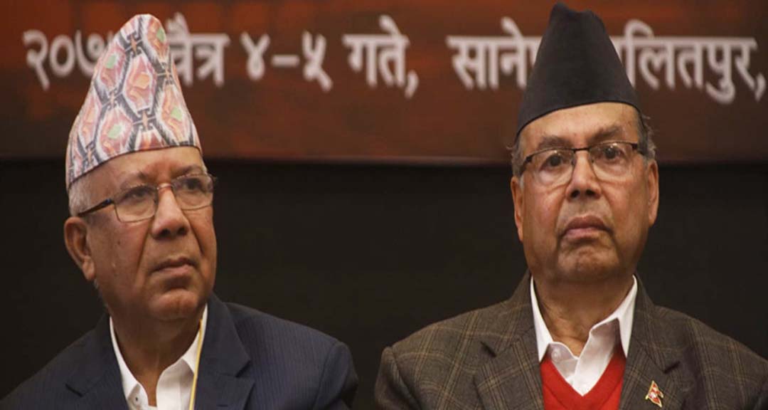 खनाल–नेपालबीच बढ्यो दुरी, सत्ता गठबन्धनमा कस्तो पर्ला असर ?