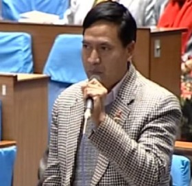 गाँजासम्बन्धि विधेयक संसदमा अघि नबढेपछि शेरबहादुर तामाङ आक्रोशित