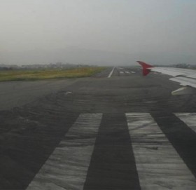 काठमाडौंको मौसम बिग्रिएपछि दिल्लीबाट आएका दुई जहाज फर्किए