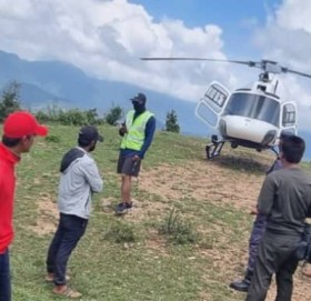 बझाङमा करेन्ट लागेर घाइते भएकालाई हेलिकप्टर मार्फत नेपालगञ्ज ल्याइने
