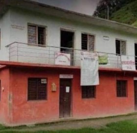 बझाङको थलारा गाउँपालिकामा जनप्रतिनिधिको रझाई,घुमघाममा कर्मचारी र जनप्रतिनिधि