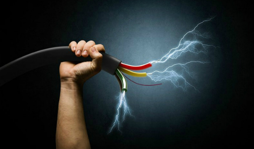 करेन्ट लागेर दुई जनाको मृत्यु