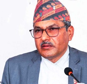 संसदमा गभर्नरको राजीनामा माग