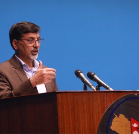 अर्थमन्त्री जनार्दन शर्माद्वारा पदबाट राजीनामा