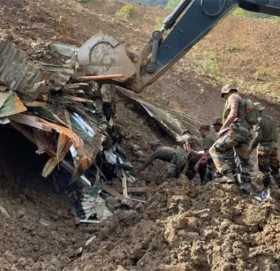 भारतको मणिपुरमा पहिरोमा परी २५ जनाको मृत्यु, ३८ जना बेपत्ता