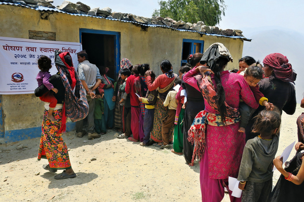 मुक्तिकोट पुग्यो चिकित्सक टोली