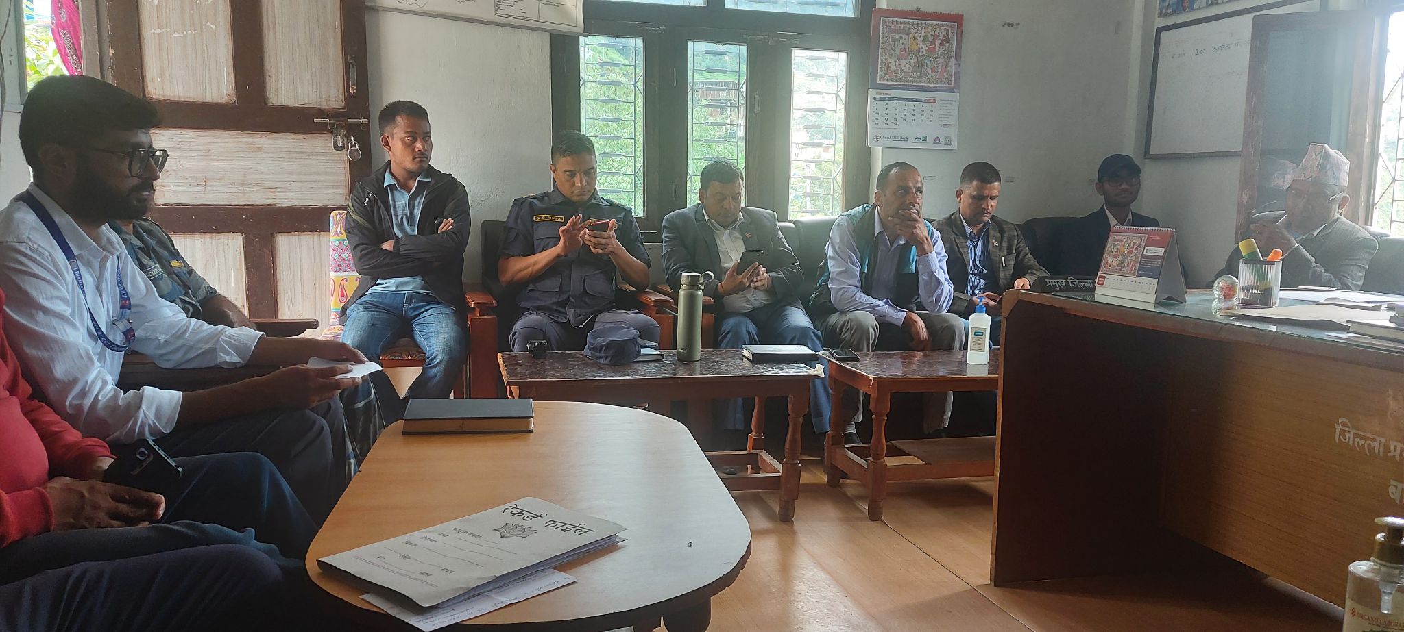 जन स्वास्थ्यका मापदण्ड पालना गर्न जिल्ला प्रशासनको आग्रह