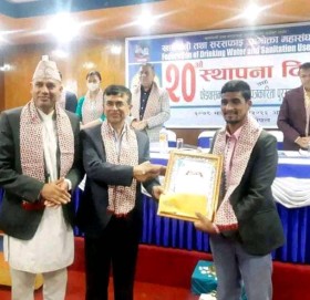 काठमाडौंमा फेड्वासन वास पत्रकारिता सम्मानित:बझाङ बाट सिंह पुरस्कृत