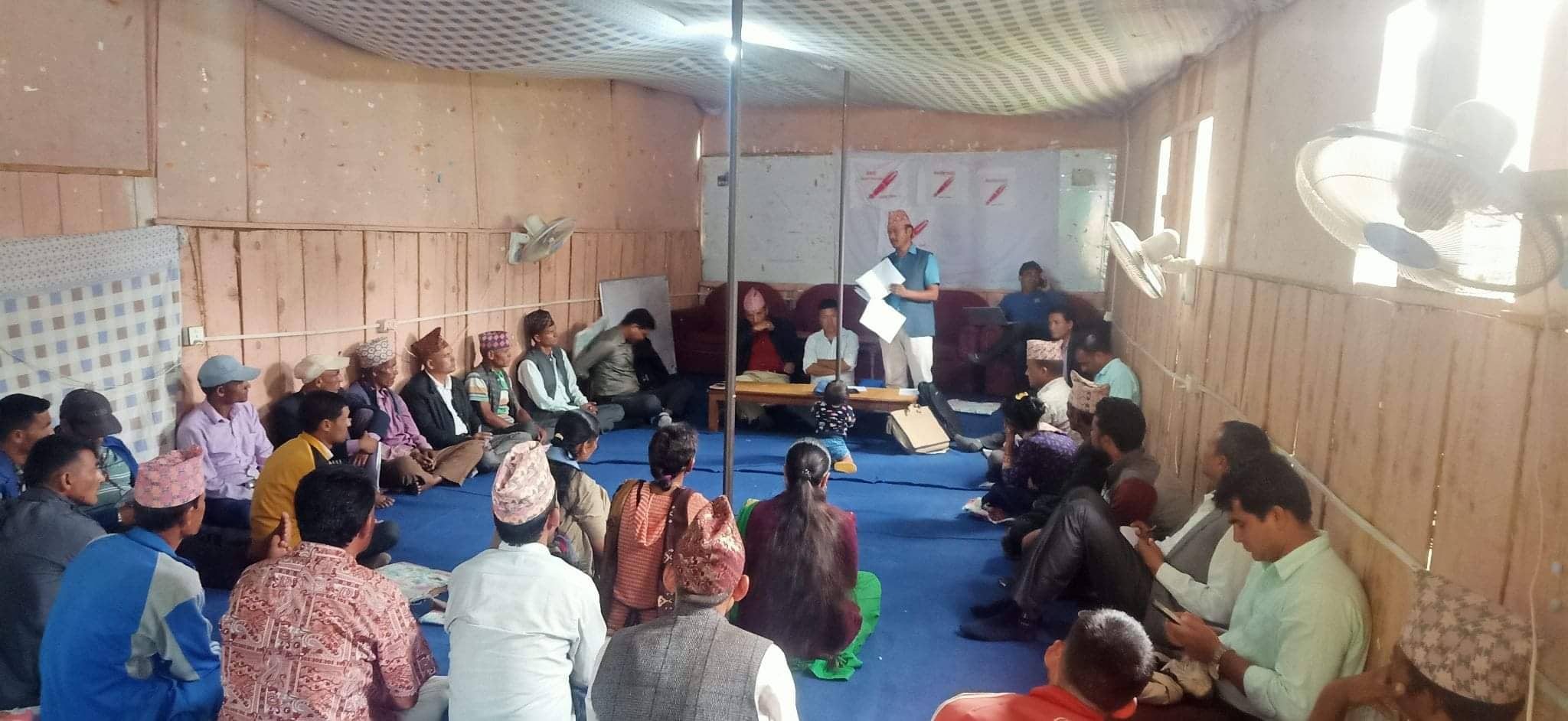 नेकपा एकीकृत समाजबादी बाजुराले संघ र प्रदेशका उम्मेदवार टुङ्याउन बिस्तारीत बैठक बस्याे