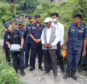 बाजुरामा अवैध मदिरा नष्ट