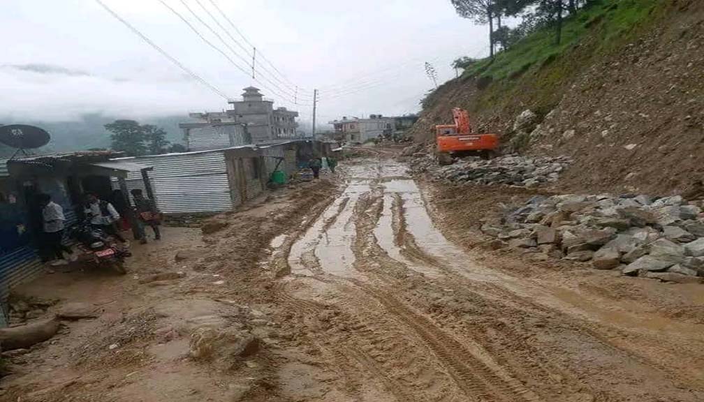 अलपत्र परेका सडक र पुलका २३४ ठेक्का तोडिँदै