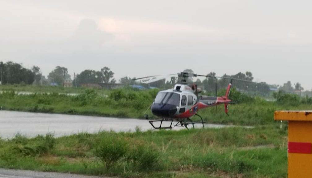 एमाले अध्यक्ष ओली चढेको हेलिकोप्टर सिमरा विमानस्थलमा आकस्मिक अवतरण