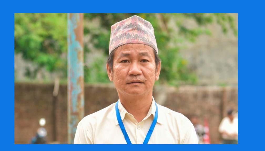 धरान उपमहानगरपालिकाका मेयर साम्पाङको कार्यकक्षमा तोडफोड