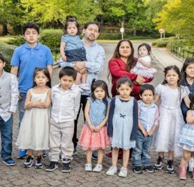 पुनः बच्चा जन्माउँदै १६ सन्तानकी आमा !