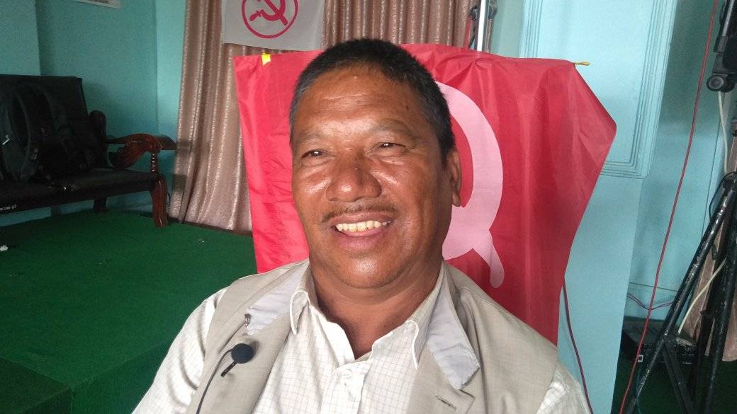 चुनावमा नउठ्ने कसम खाएर जुम्ला फर्कँदै गजेन्द्र महत, ‘भो पुग्यो, फेरि सांसद बन्दिन म’