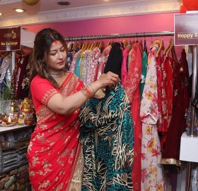 सपिङ भनेपछि किन हुरुक्कै हुन्छन् युवती ?