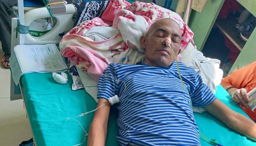बझाङका ब्लड क्यान्सर पीडित शाही अस्पतालकाे शैयामा, सहयाेगका लागि अपिल