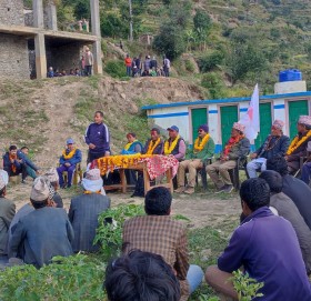 एमालेमय बाजुराको मुक्तिकोट