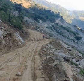 पाँच महिना पछि सञ्चालनमा बाजुराकाे साँफे मार्तडी सडक खण्ड