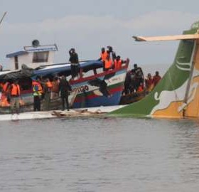 भिक्टोरिया तालमा विमान दुर्घटना, १९ जनाको मृत्यु