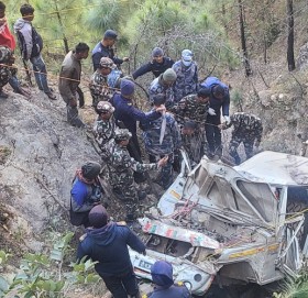 बैतडी दुर्घटनाः मृतक ४ प्रहरीको पहिचान खुल्यो (नामसहित)
