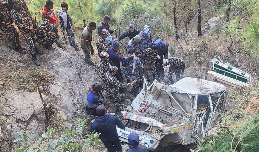 बैतडी दुर्घटनाः मृतक ४ प्रहरीको पहिचान खुल्यो (नामसहित)
