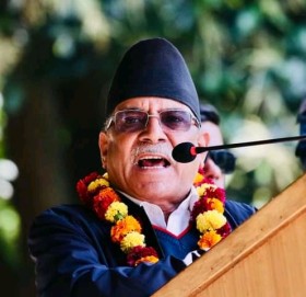 ओलीलाई तेस्रोपटक प्रधानमन्त्री बनेर देखाउन प्रचण्डको चेतावनी