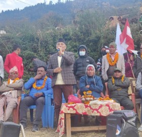 नरेश शाहीलाइ बाजुरा काँग्रेसको अघोषित समर्थन्