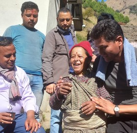 बाजुरामा काँग्रेस र समाजवादीले एक्लो बनायो माओवादीलाइ