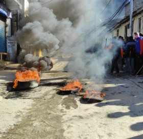 अनेरास्ववियूद्धारा आन्दाेलन, बाजुरा सदरमुकाम तनावग्रस्त