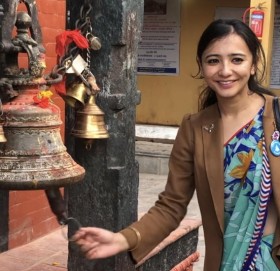 निर्वाचन आयोगले तोसिमालाई भन्यो : घण्टी नबजाऊ, ध्वनि प्रदूषण हुन्छ