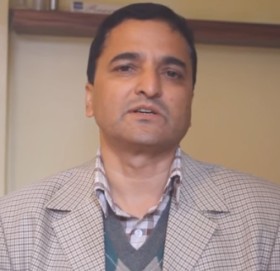 मौन अवधिमा योगेश भट्टराईले गरे चुनावी प्रचार