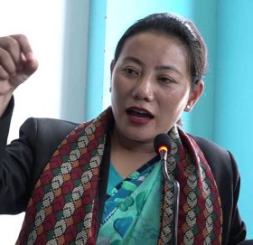 निर्वाचन आयोगले सोध्यो विना मगरलाई स्पष्टीकरण