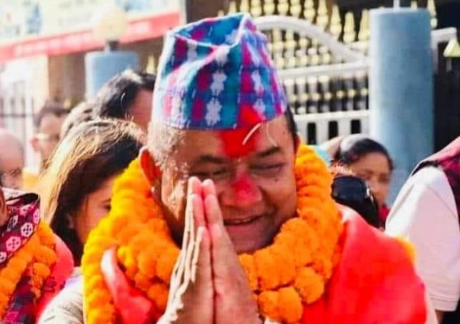 भक्तपुर २ मा महेशलाई हराउँदै दुर्लभ थापाको उदय