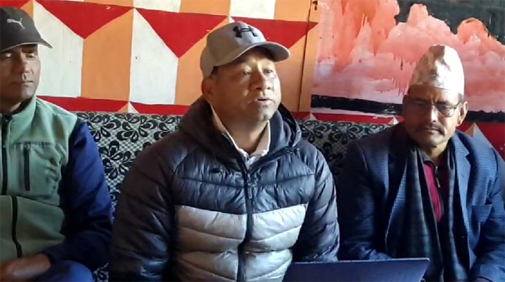 हत्यामा संलग्नलाई कारबाही नगरेसम्म निर्वाचनका प्रक्रिया अघि बढ्न नदिने एमाले बाजुरा