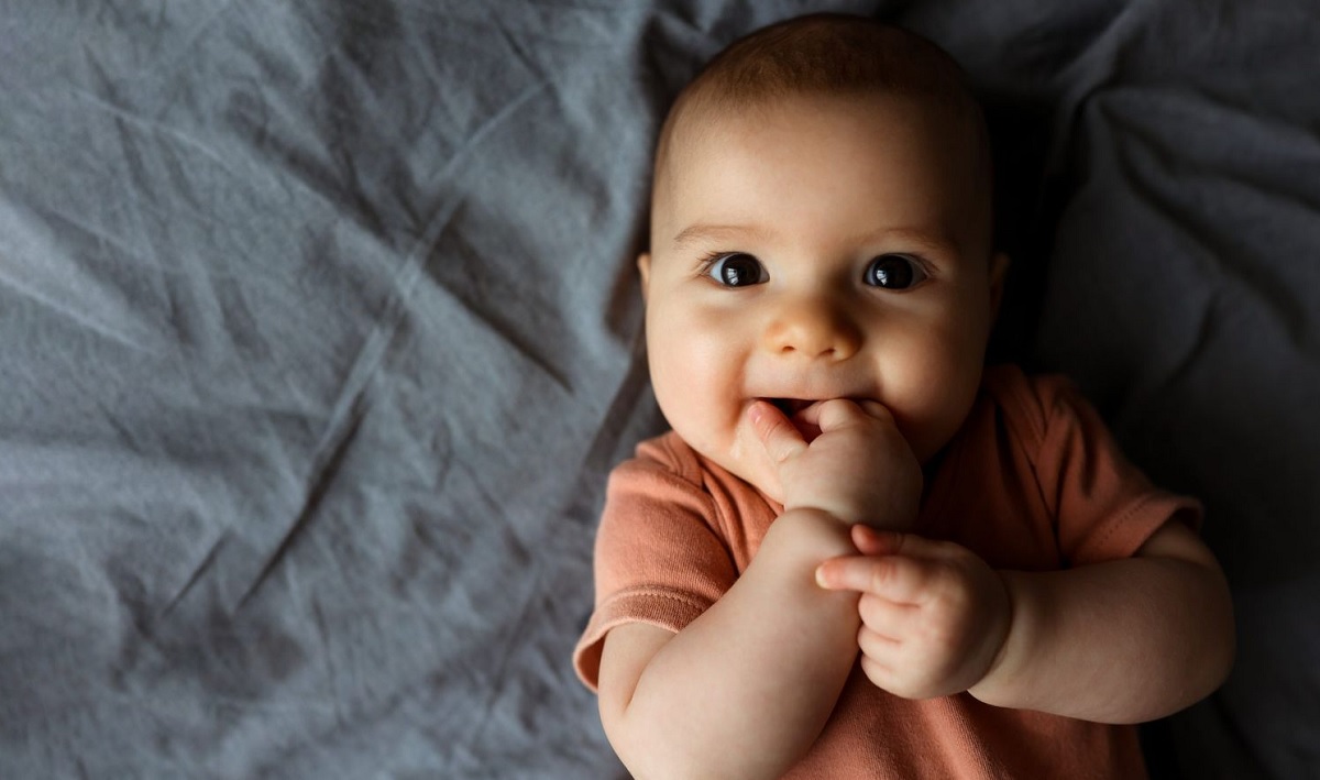 जन्मिएको तीन महिनासम्म बच्चाको हेरविचार कसरी गर्ने?