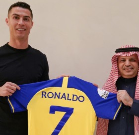 रोनाल्डो साउदी अरबको अल नासरमा अनुबन्धित