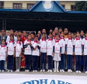 एउटै विद्यालयमा १३  जोडी जुम्ल्याहा विद्यार्थी