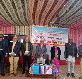 गौमुल गाउँपालिकाले  ‘गौमुल प्रहरी’ बनाउँदै