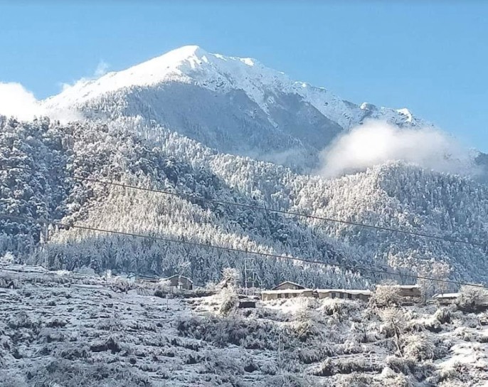 उच्च पहाडी तथा हिमाली क्षेत्रका केही स्थानमा हल्का वर्षा र हिमपात