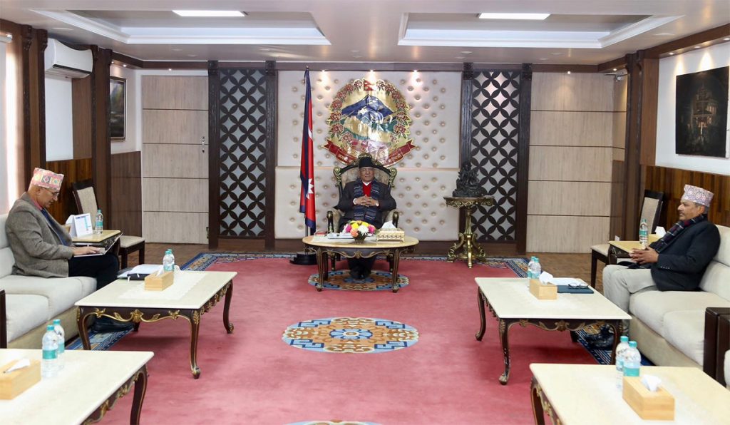 १९ खर्ब बेथितिपूर्ण कर्जामा राजनीतिक स्वार्थ : झुक्यो राष्ट्र बैंक