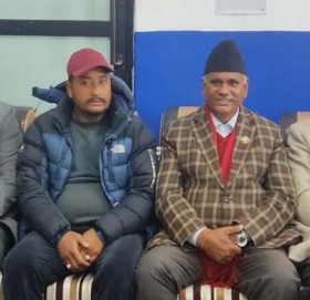 सुदूरपश्चिमका मुख्यमन्त्रीसँग विश्वासको मतबारे भीम रावलको जिज्ञासा