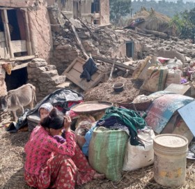 भूकम्प प्रभावितको तथ्याङ्क सङ्कलन गर्न प्राधिकरणको टोली डोटीमा